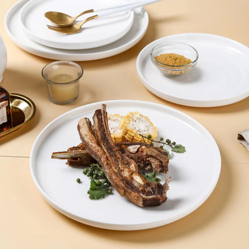 White Ceramic Dinner Plate – Round Minimalist Design